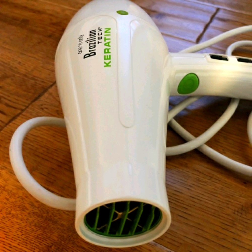 Babyliss Brazilian tech Keratin blow dryer